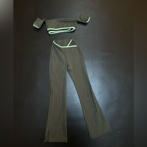 Tiger Friday Set (YL)